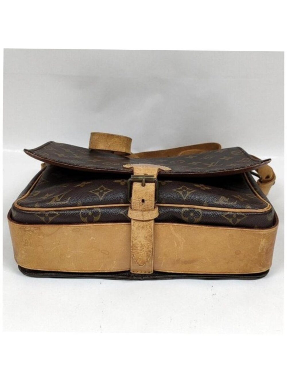Authentic Louis Vuitton Cartouchiere GM Monogram Crossbody Bag - Picture 6 of 10